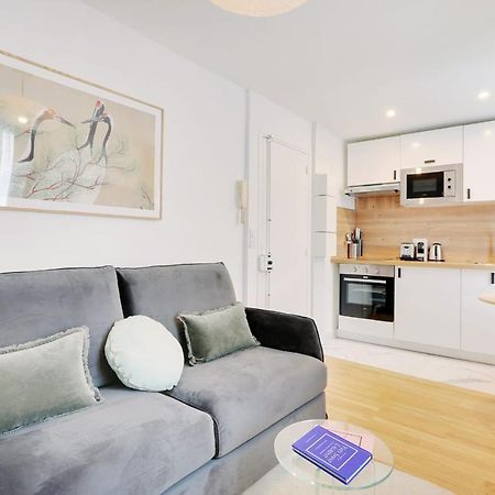 Homy Apartment 4P1Br Paris Bagian luar foto